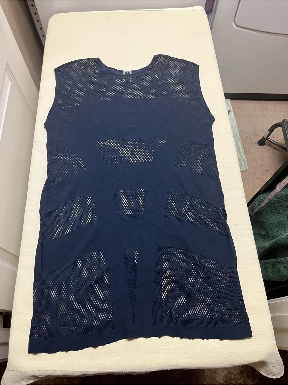 JETS by Jessika Allen size 10 navy Parallels mesh coverup dress